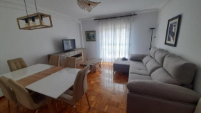 APARTAMENTO EN CANDAS CON GARAJE